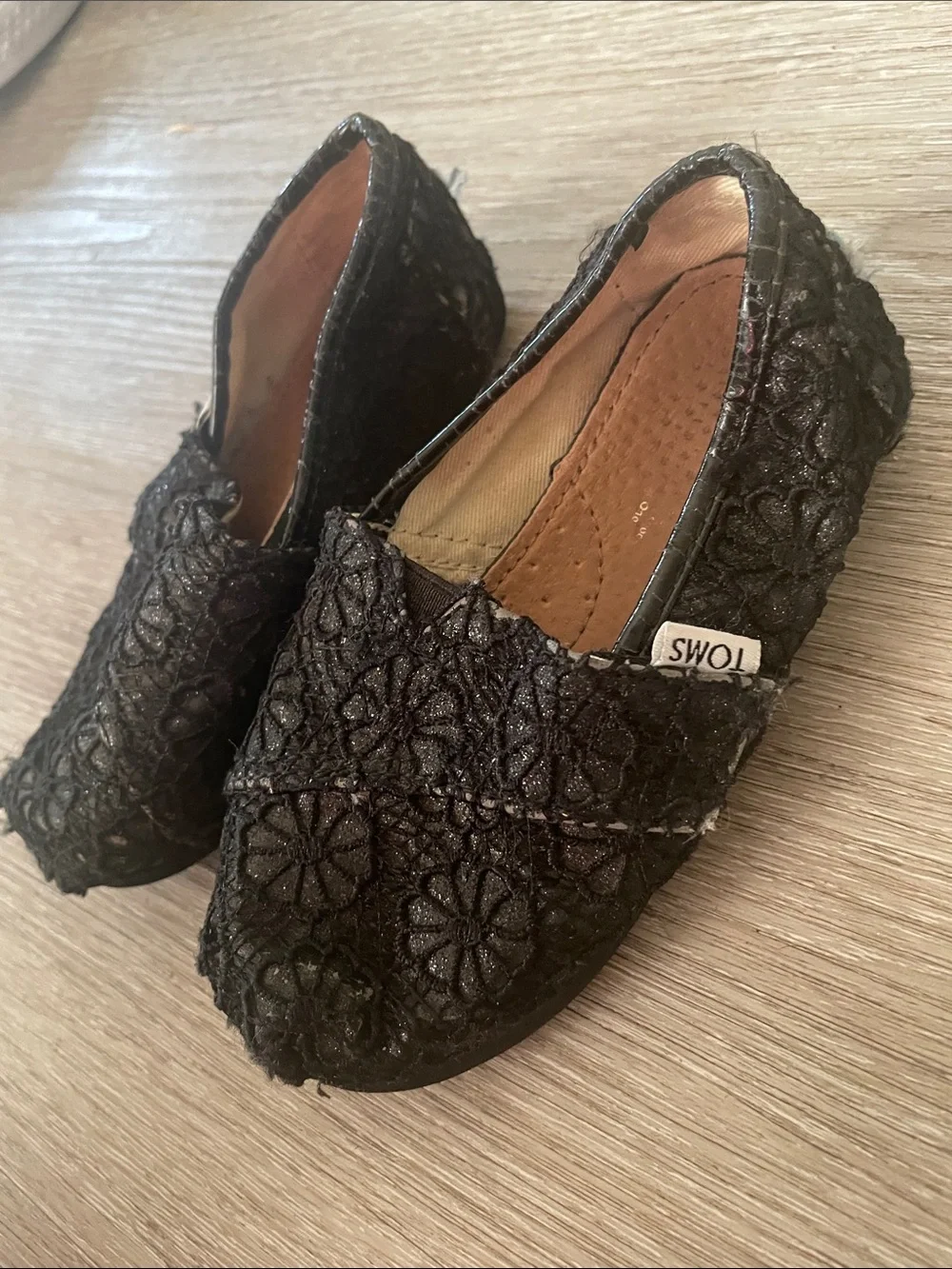 TOMS Black Floral Lace Slip-Ons | Toddler Girl Size 8